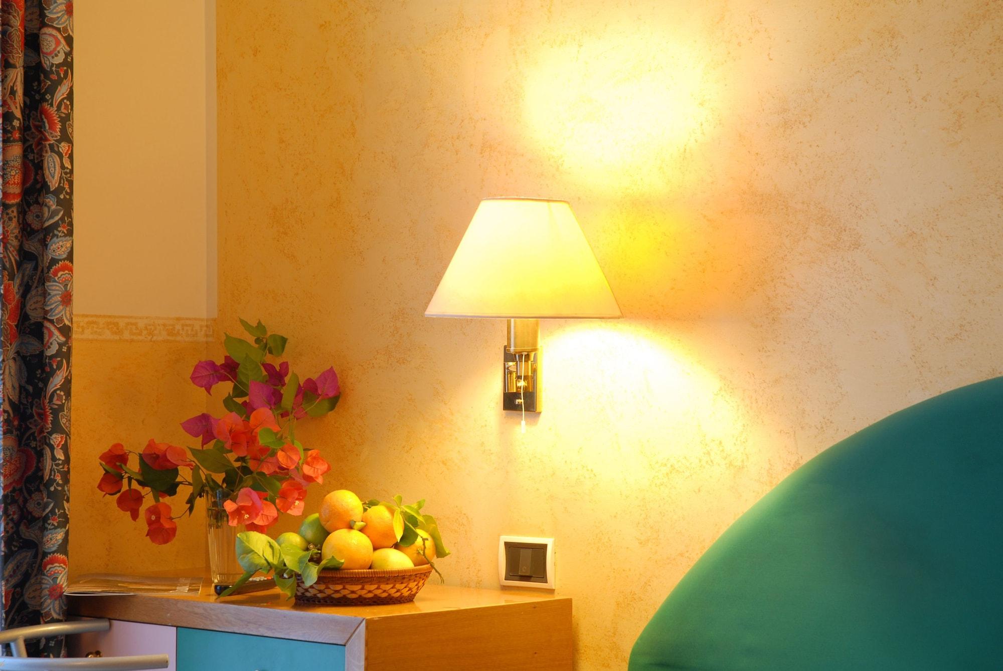 Park Hotel Villa Americana โรดิการ์กานิโก ภายนอก รูปภาพ